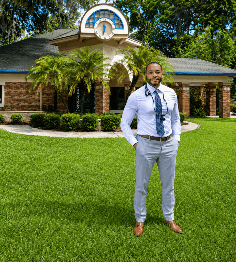 Dr. Everet Lake
